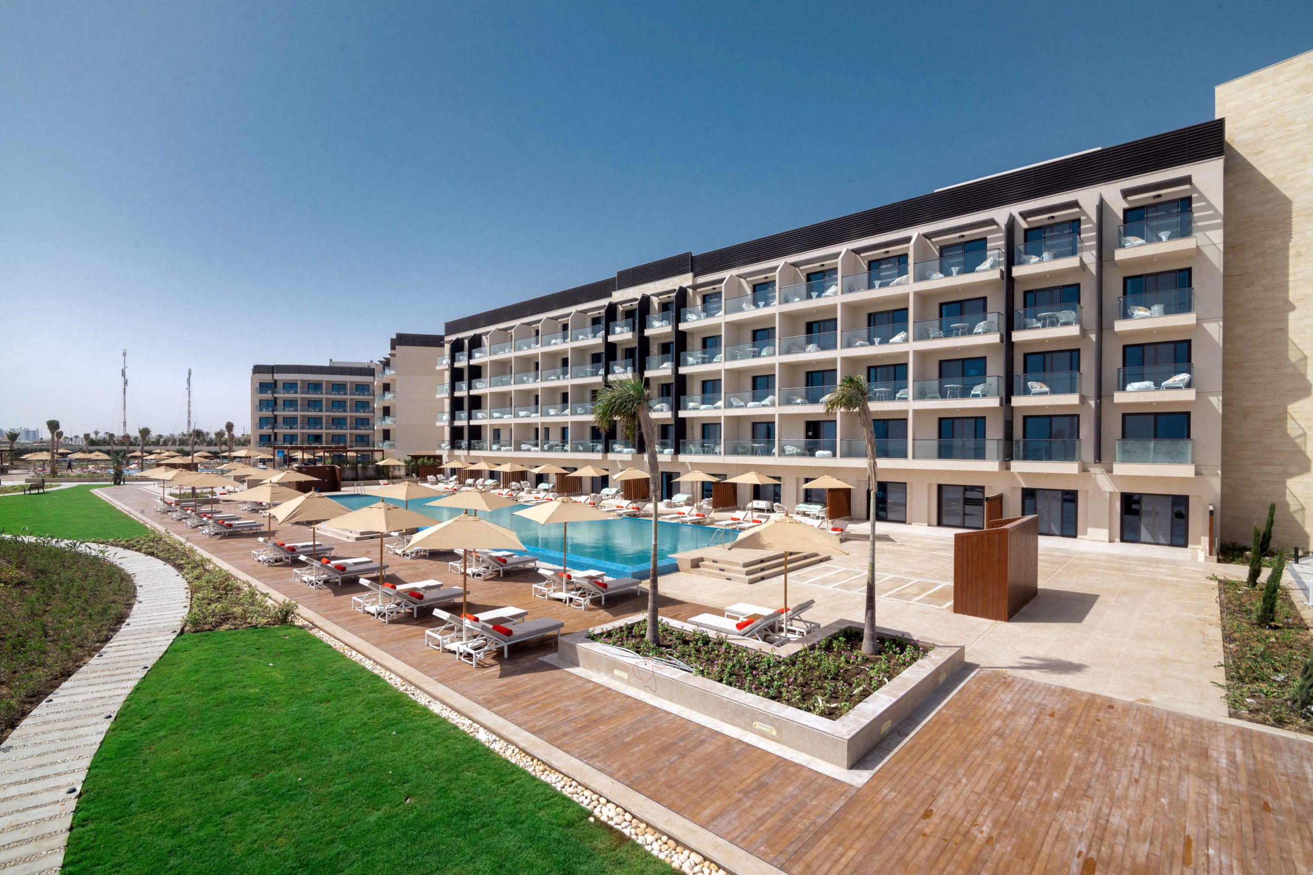 Rotana expands Egyptian footprint with opening of Palma Bay Rotana ...